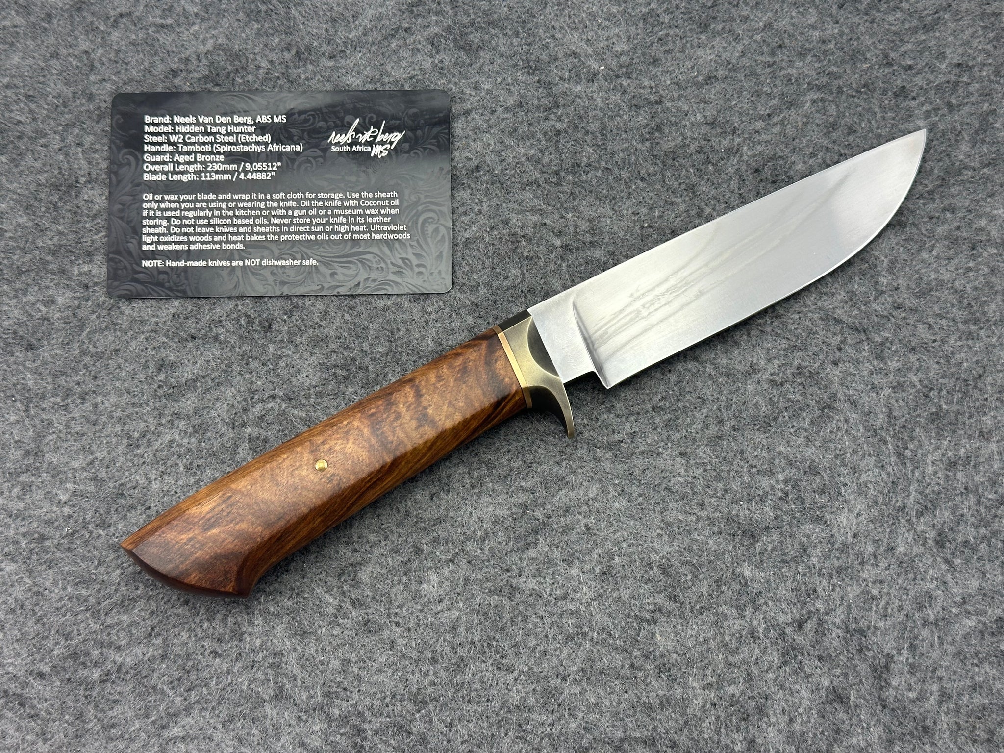 Neels van den Berg Custom Hidden Tang Hunter - 1