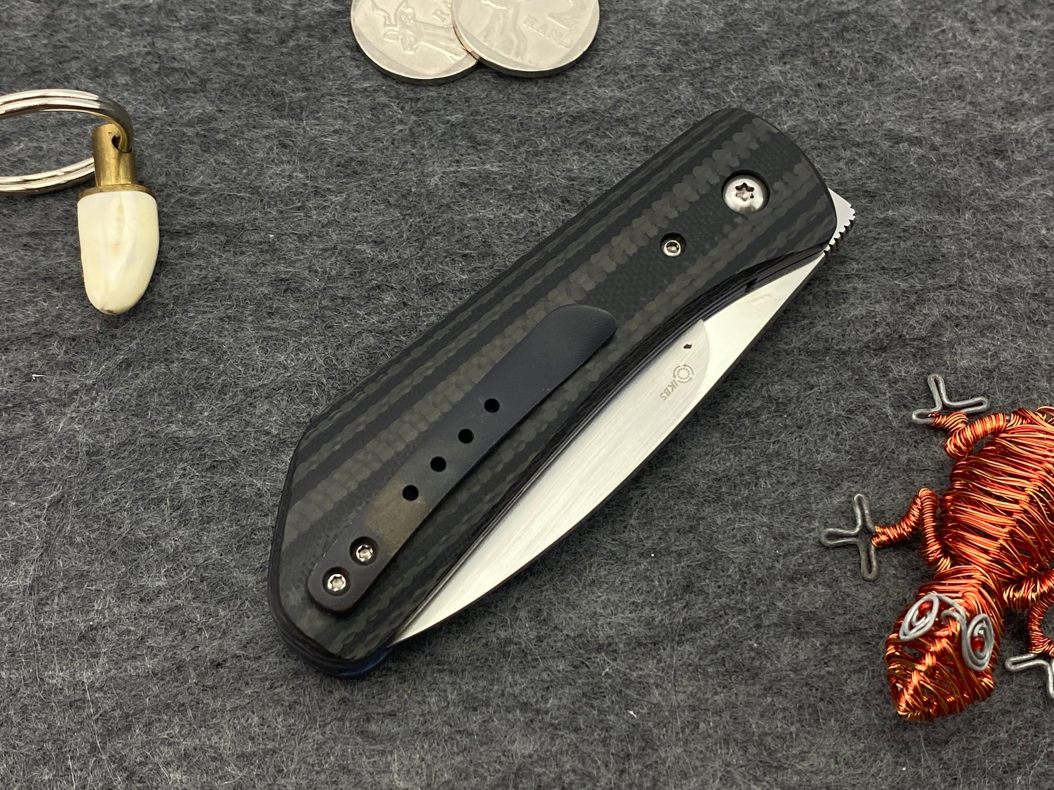 Willem Steenkamp Swift Front Flipper Folder - Carbon Fiber