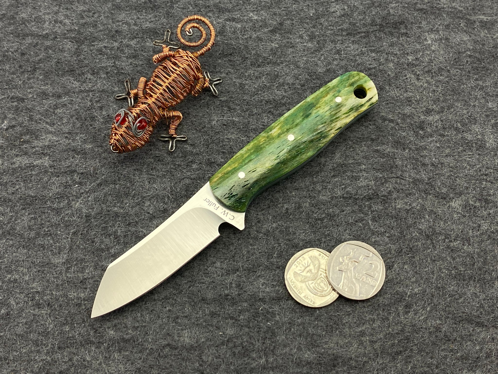 CW Fuller - Pocket Pal Wharncliffe w/ Giraffe Bone