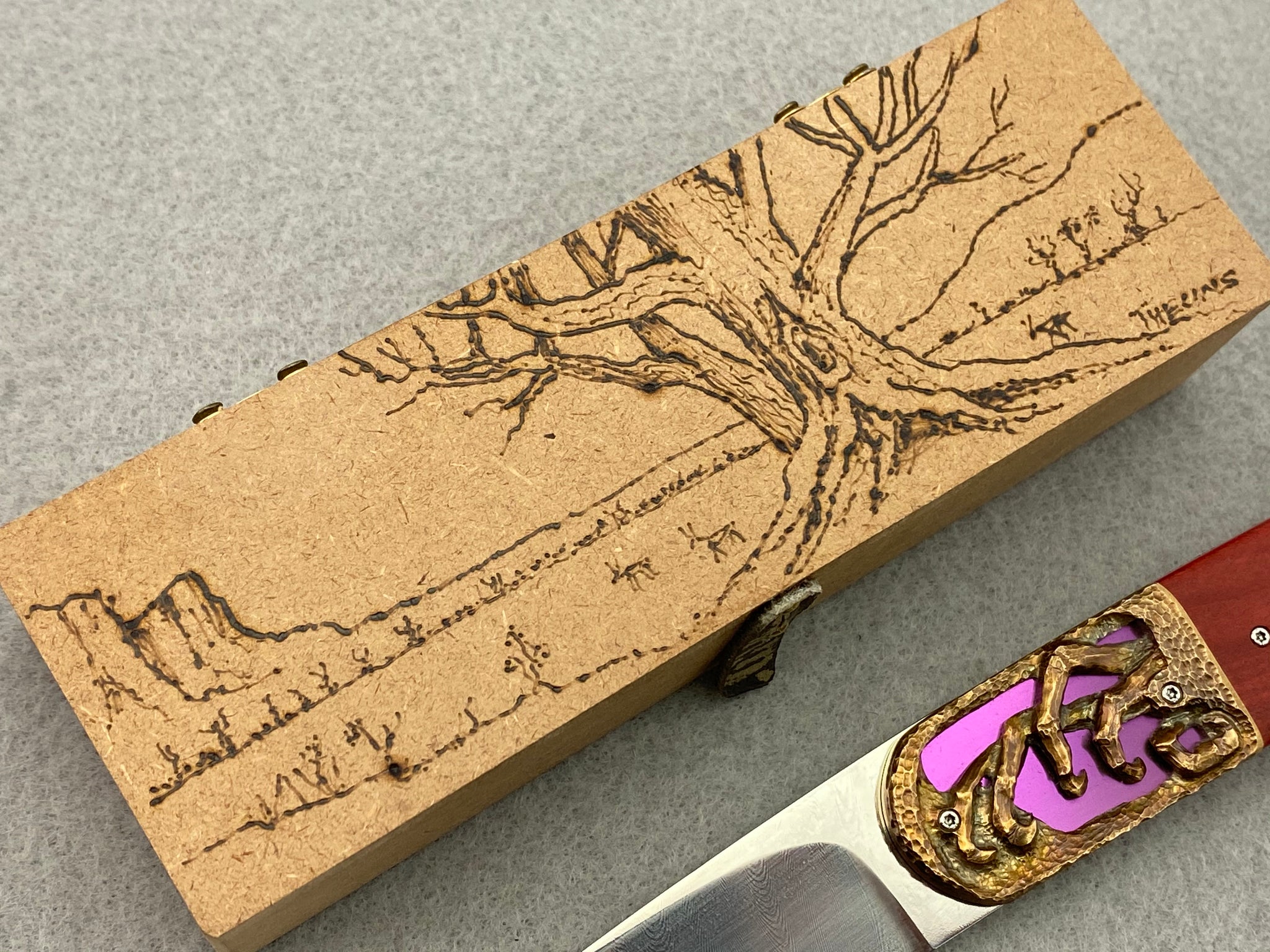 Theuns Prinsloo Damascus Front Flipper with Carved Bolster - “Arachnid”