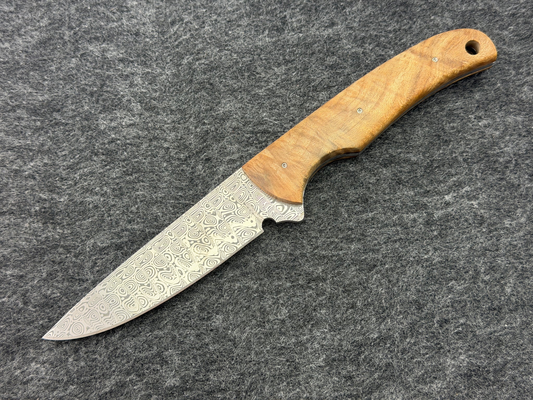 Arno Bernard - Custom Eland Model w/ Wild Olive & Damasteel