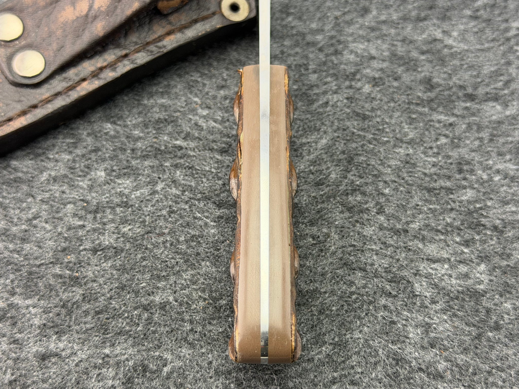 Arno Bernard Wasp Model w/ Crocodile Hide Handle #4512