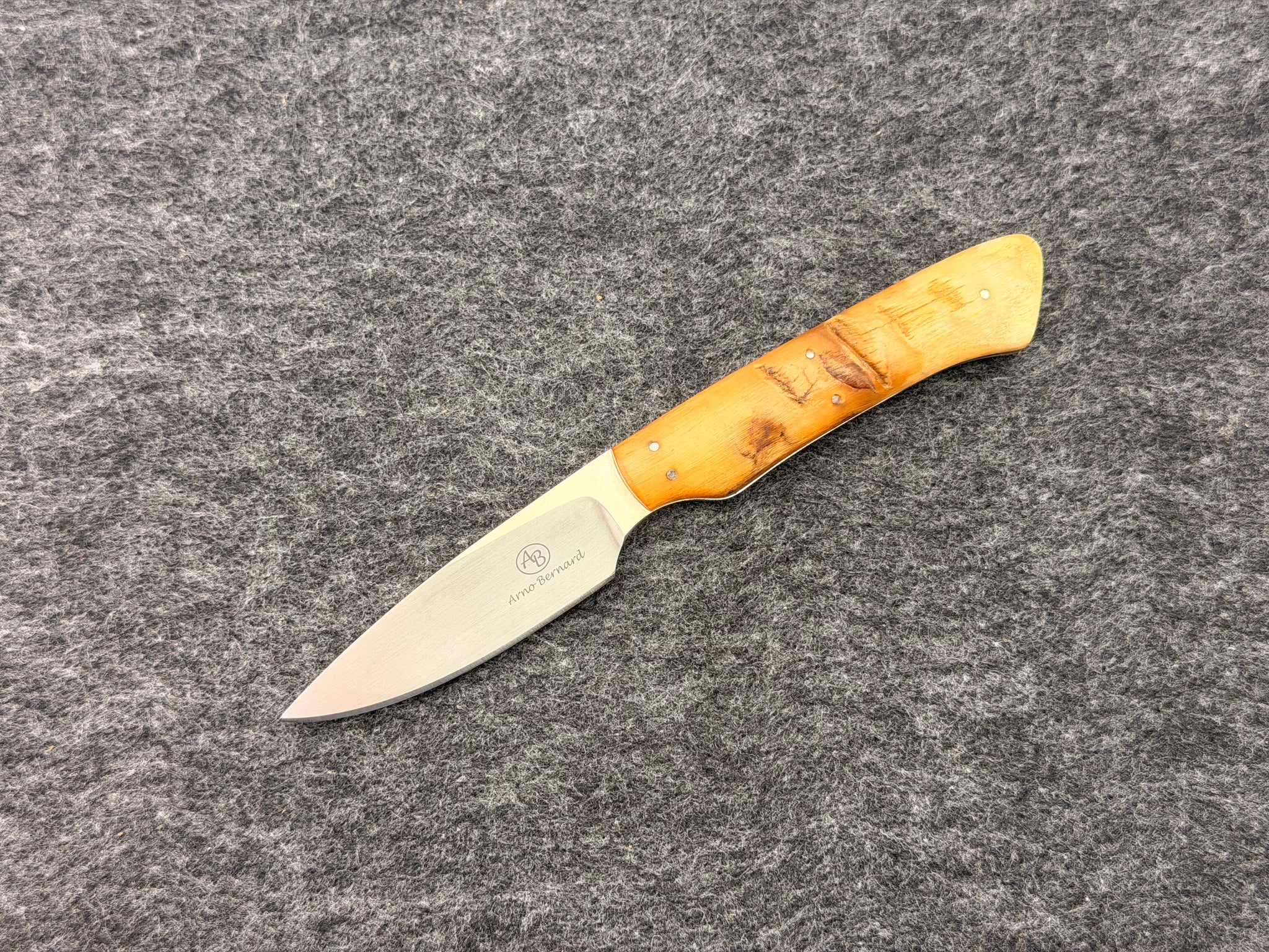 Arno Bernard - Galago Model w/ Sheep Horn - 5604