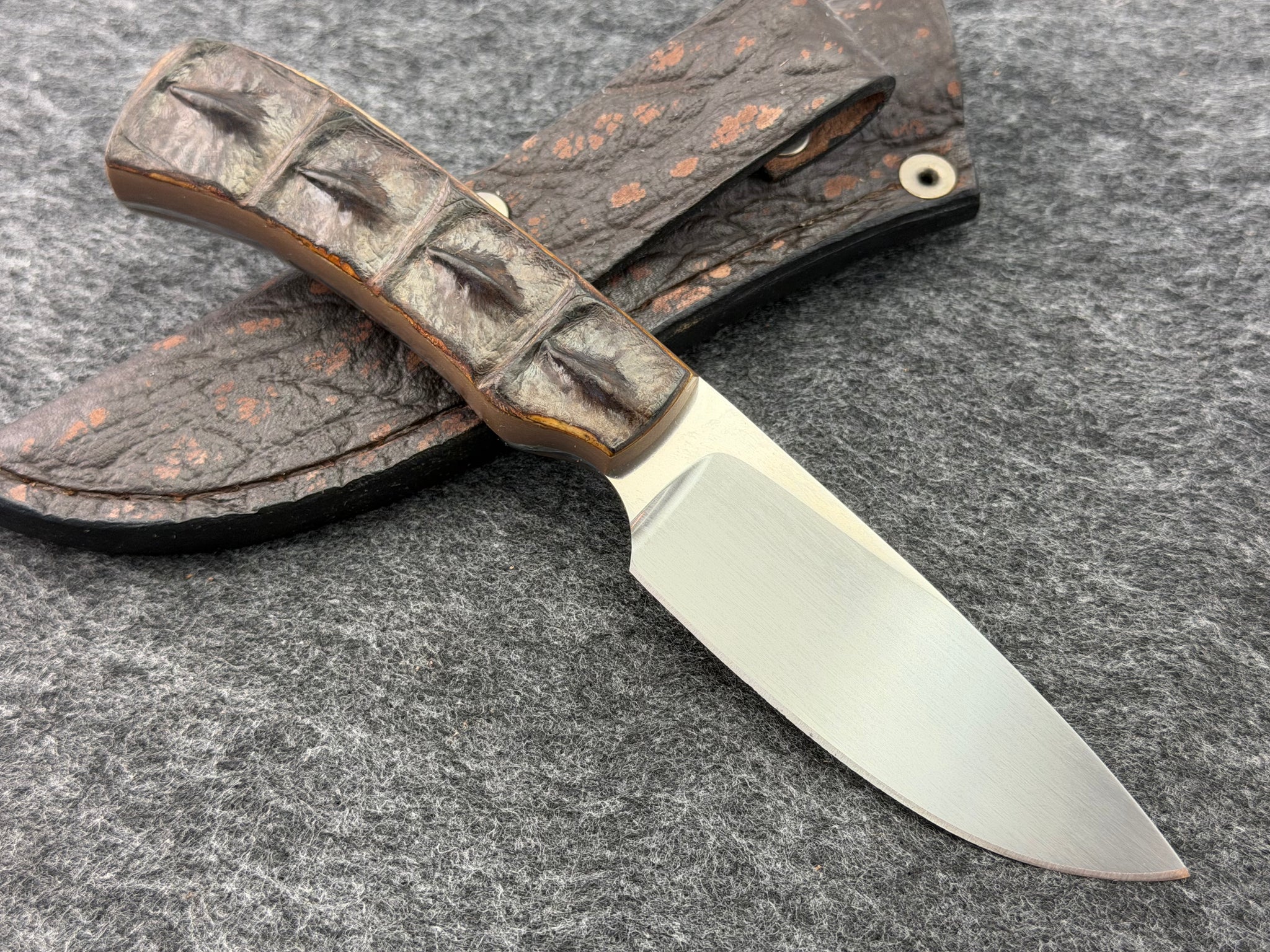 Arno Bernard Nyala Model w/ Crocodile Hide Handle #3112-2