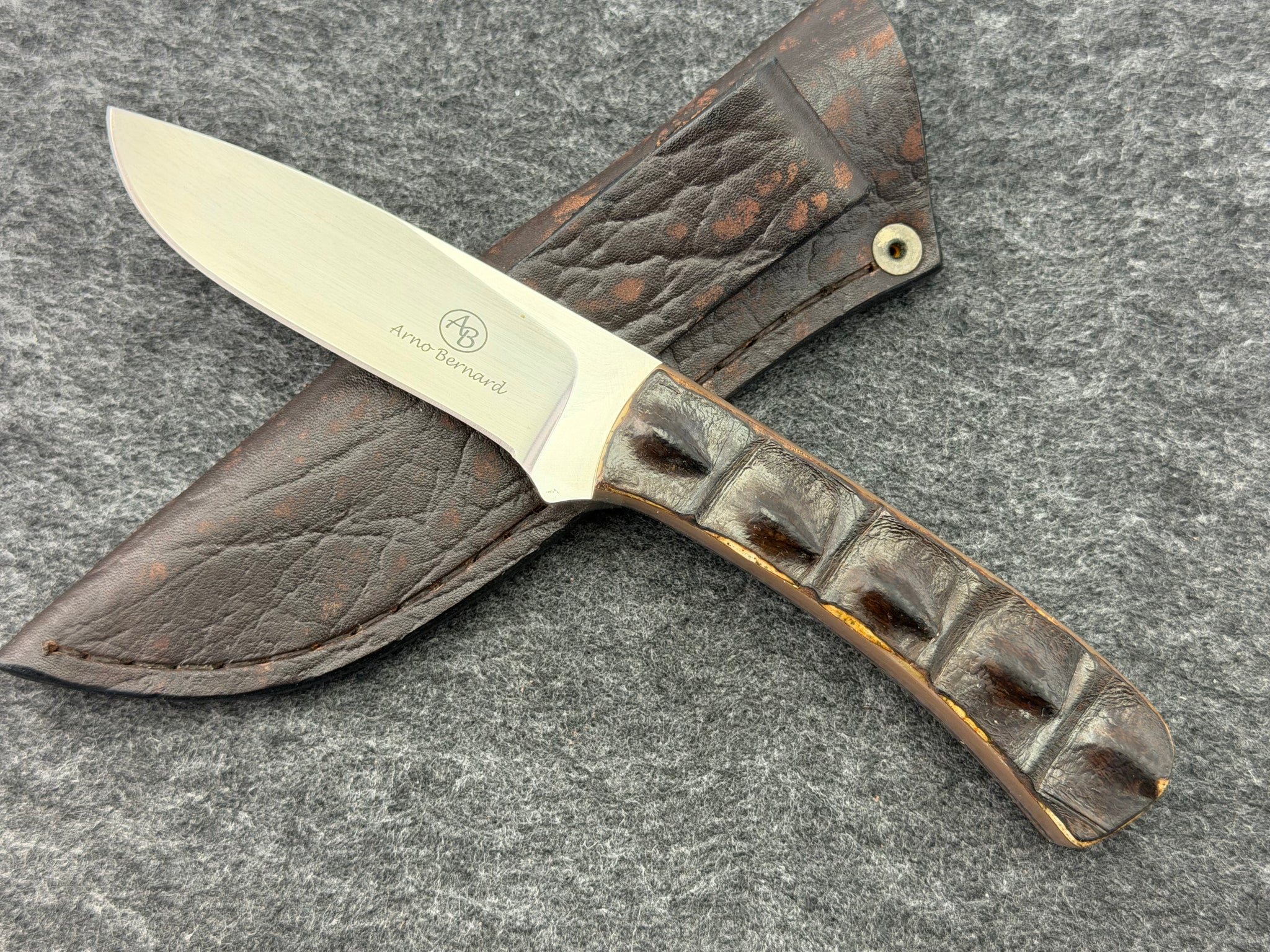 Arno Bernard Kudu Model w/ Crocodile Hide Handle #3412-1