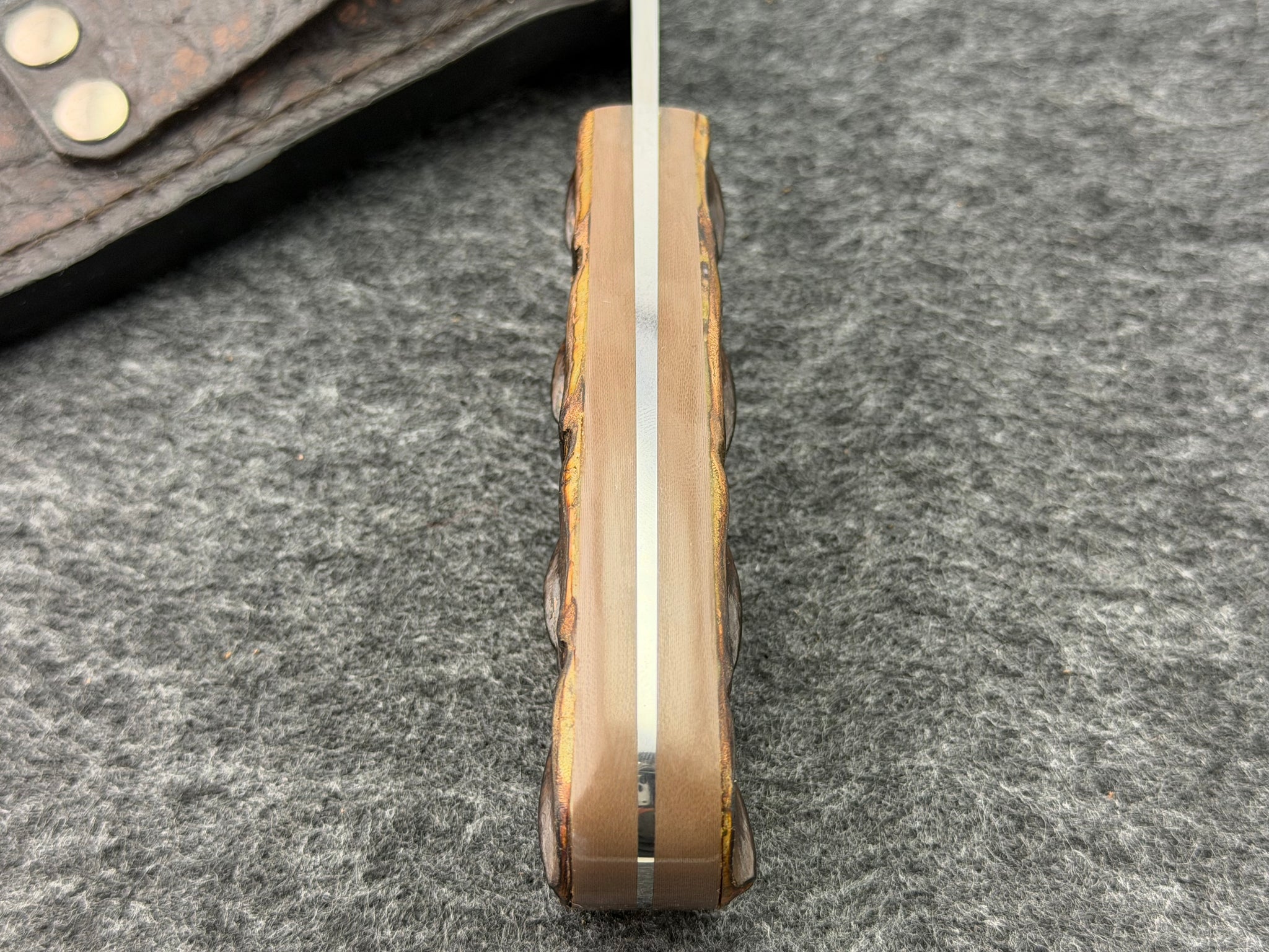 Arno Bernard Nyala Model w/ Crocodile Hide Handle #3112-1