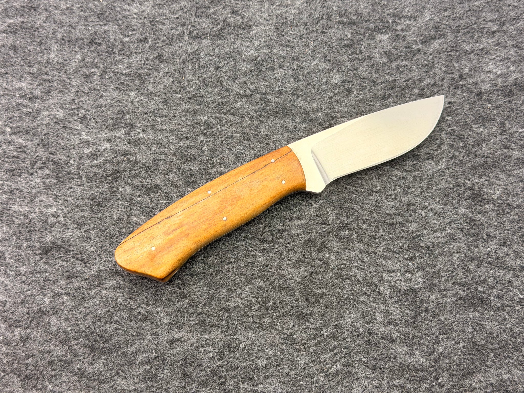 Arno Bernard - Wolverine Model w/ Giraffe Bone - 4602