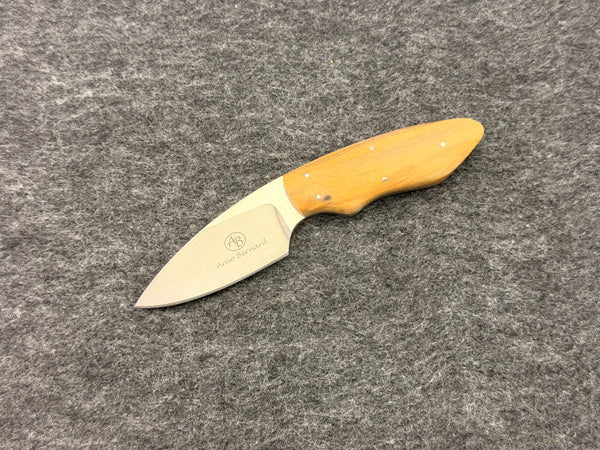 Arno Bernard - Meerkat w/ Wild Olive Handle - 5215