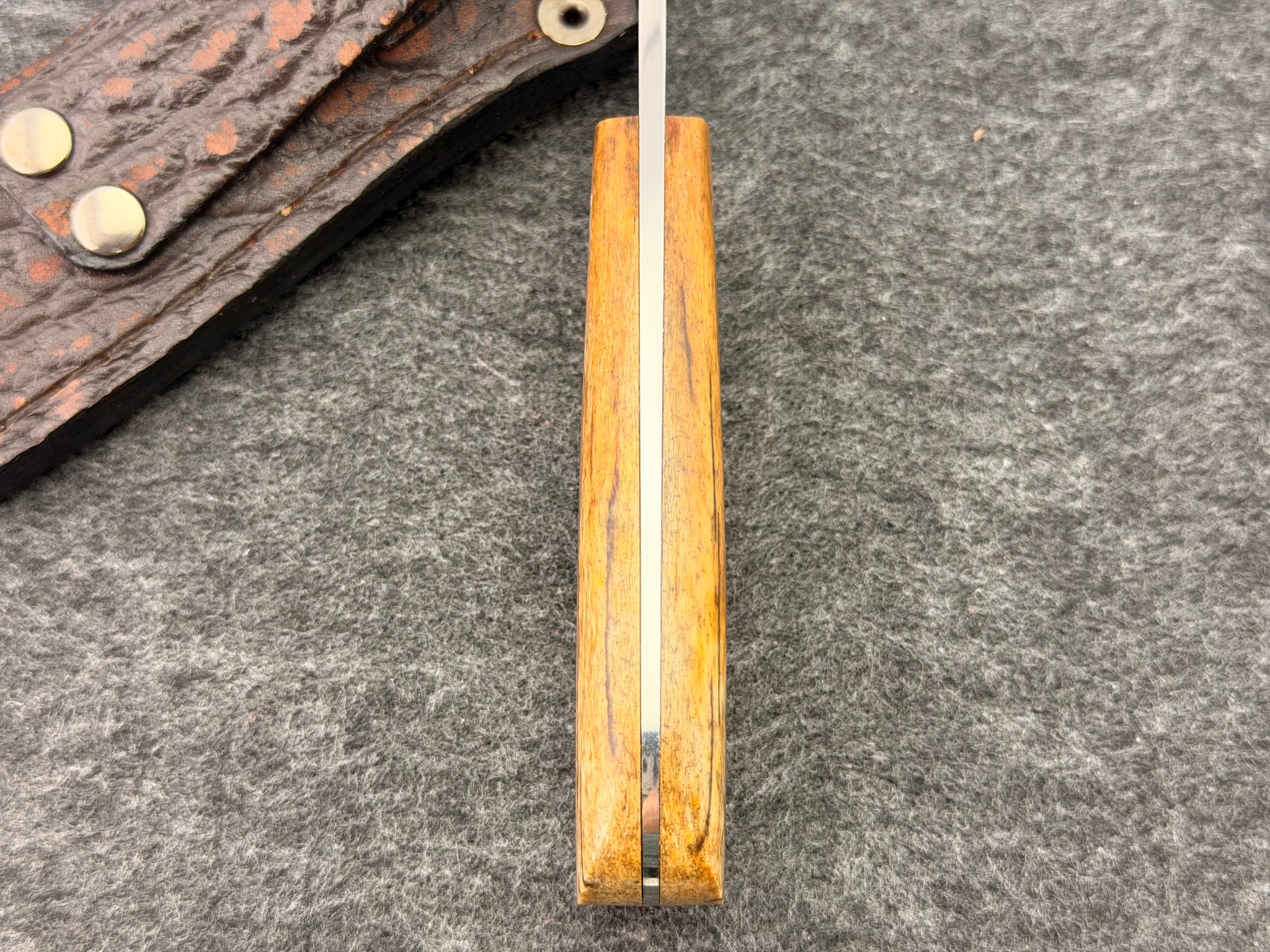 Arno Bernard - Nyala Model w/ Giraffe Bone - 3102