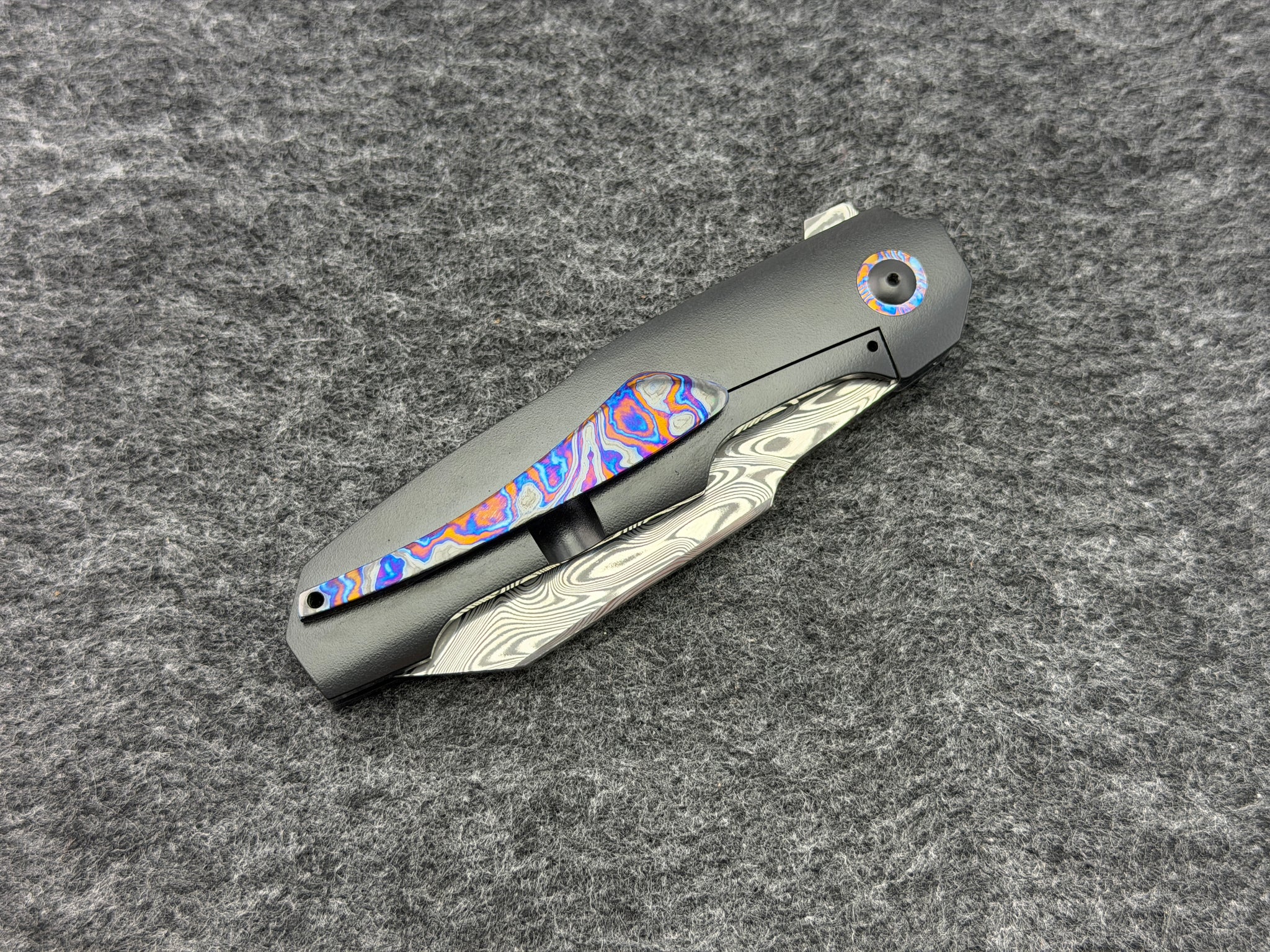 Anton van der Westhuizen 7.5” Angel Finger Boudicca Flipper w/ Timascus Inlay