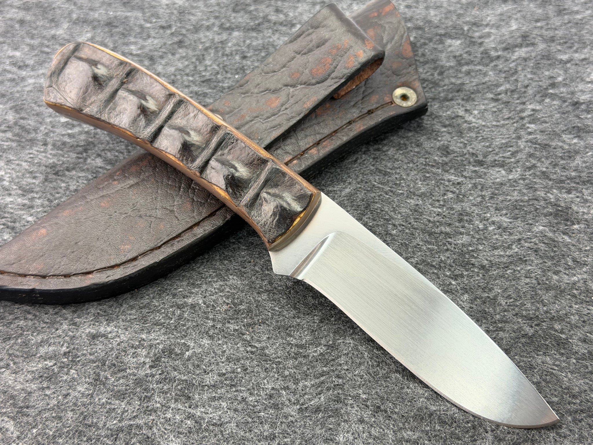 Arno Bernard Kudu Model w/ Crocodile Hide Handle #3412-1