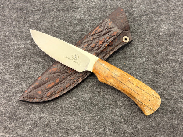 Arno Bernard - Nyala Model w/ Giraffe Bone - 3102