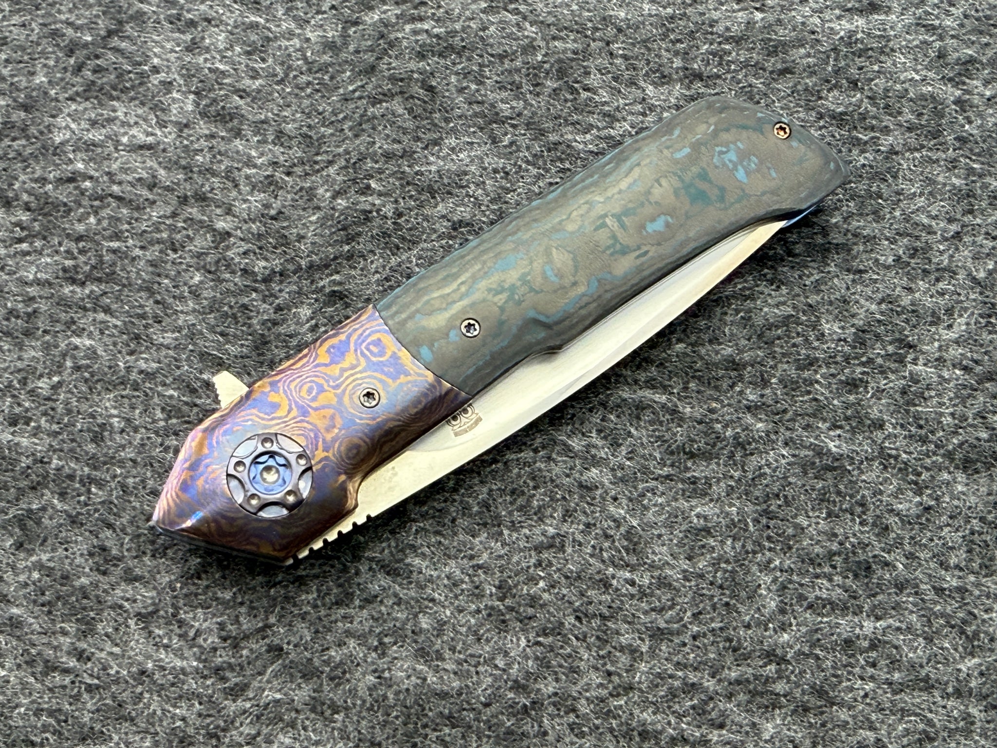 Francois Massyn -Tanto Flipper Timascus & Fat Carbon