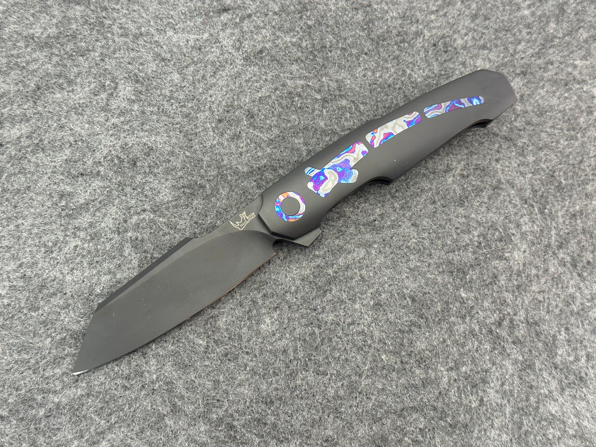 Anton van der Westhuizen 7.5” Angel Finger Boudicca Flipper w/ Timascus Inlay