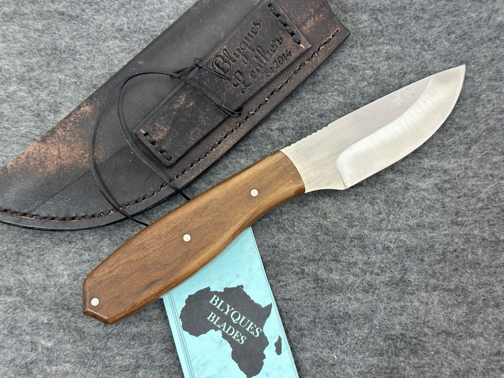 Blyques Fixed Blade - African Teak Wood