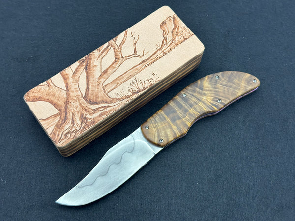 Theuns Prinsloo “Coffee is Simplicity” Top Flipper Folder