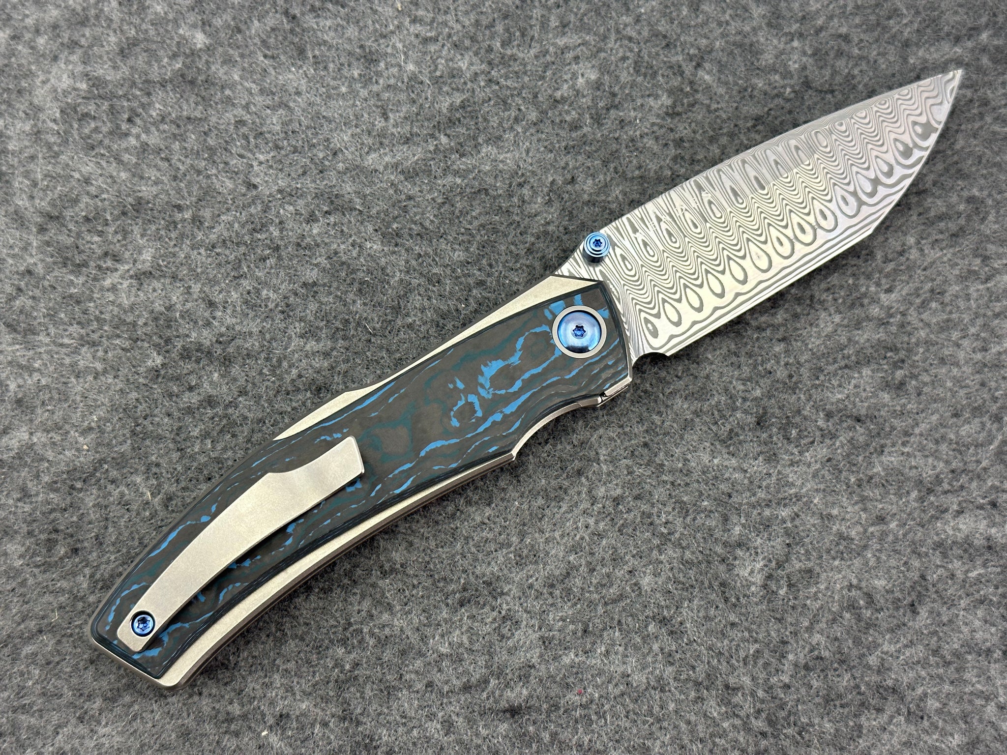 Thys Meades Swordfin by WEKNIFE Damasteel & Artic Fat Carbon Fiber