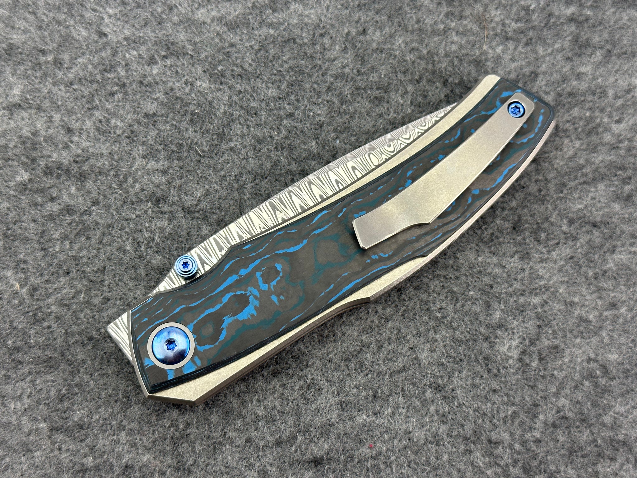 Thys Meades Swordfin by WEKNIFE Damasteel & Artic Fat Carbon Fiber